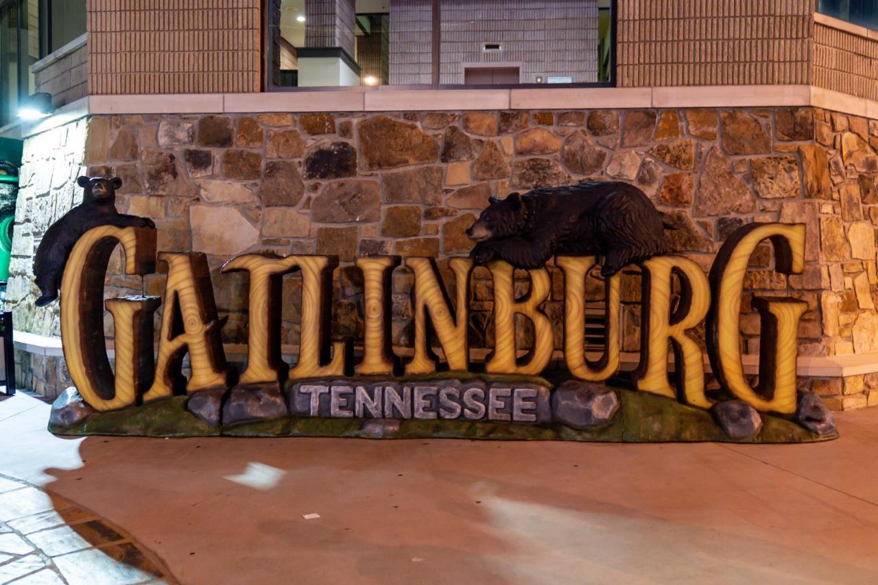 Newly Remodeled Motel In Gatlinburg! Bagian luar foto
